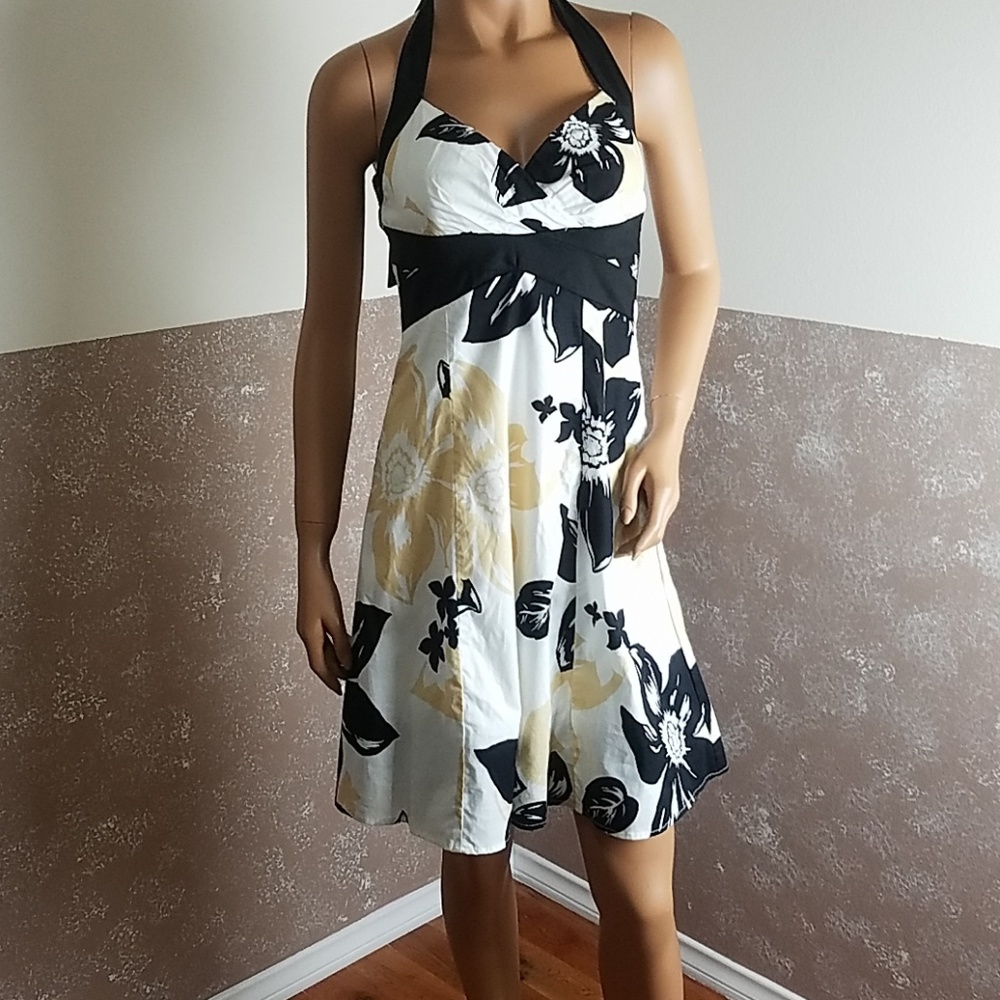 Junior dress